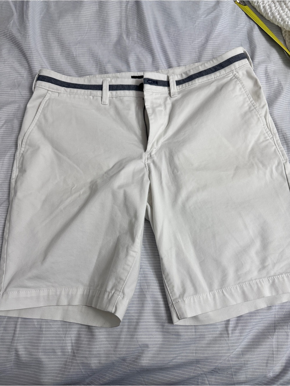 Express Men's Slim Shorts Size 33